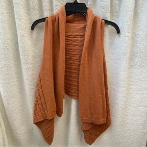 GANZ Women's Sweater in Warm Rust